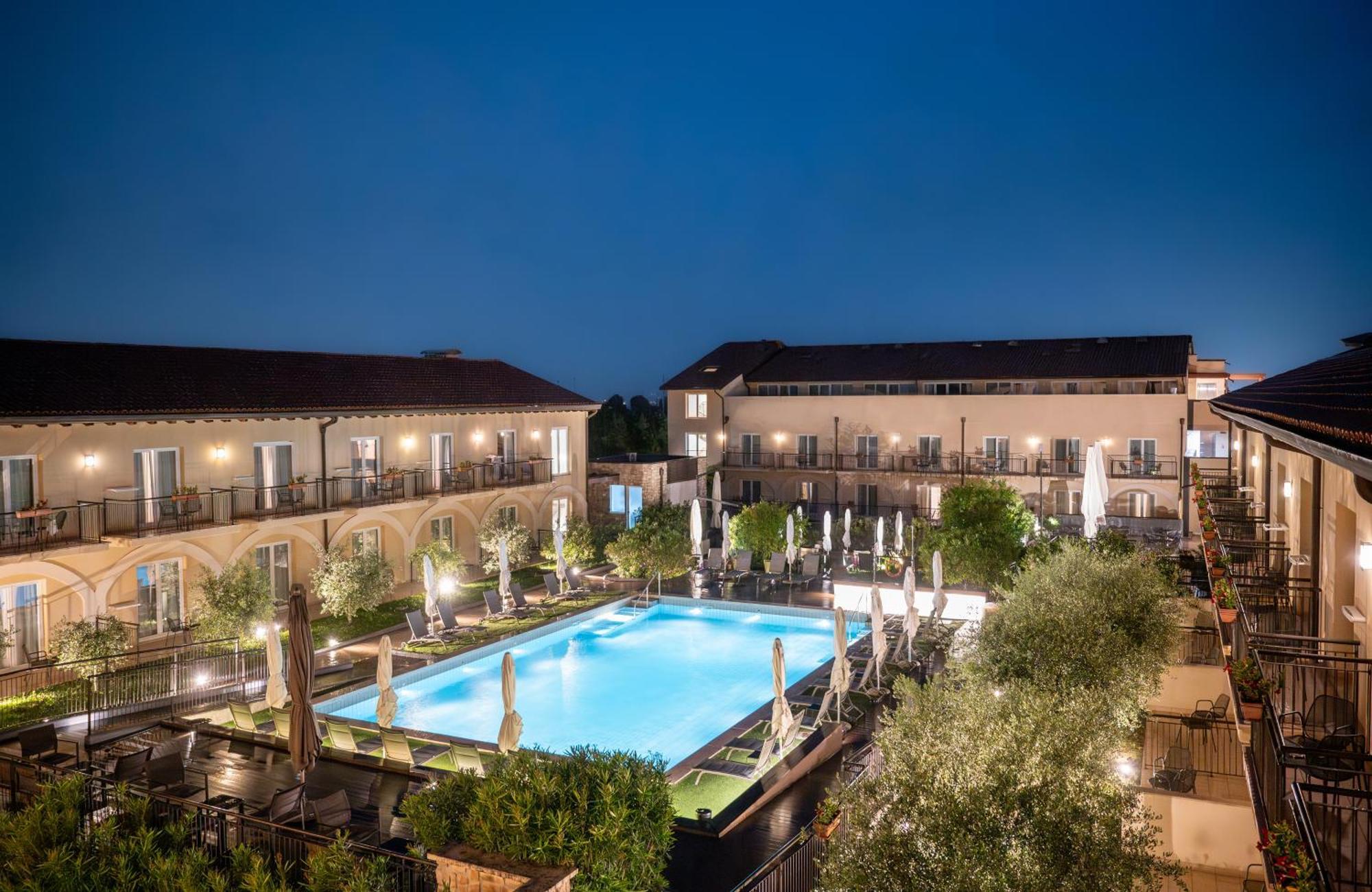 Leonardo Hotel Lago Di Garda - Wellness And Spa ลาซีเซ ภายนอก รูปภาพ