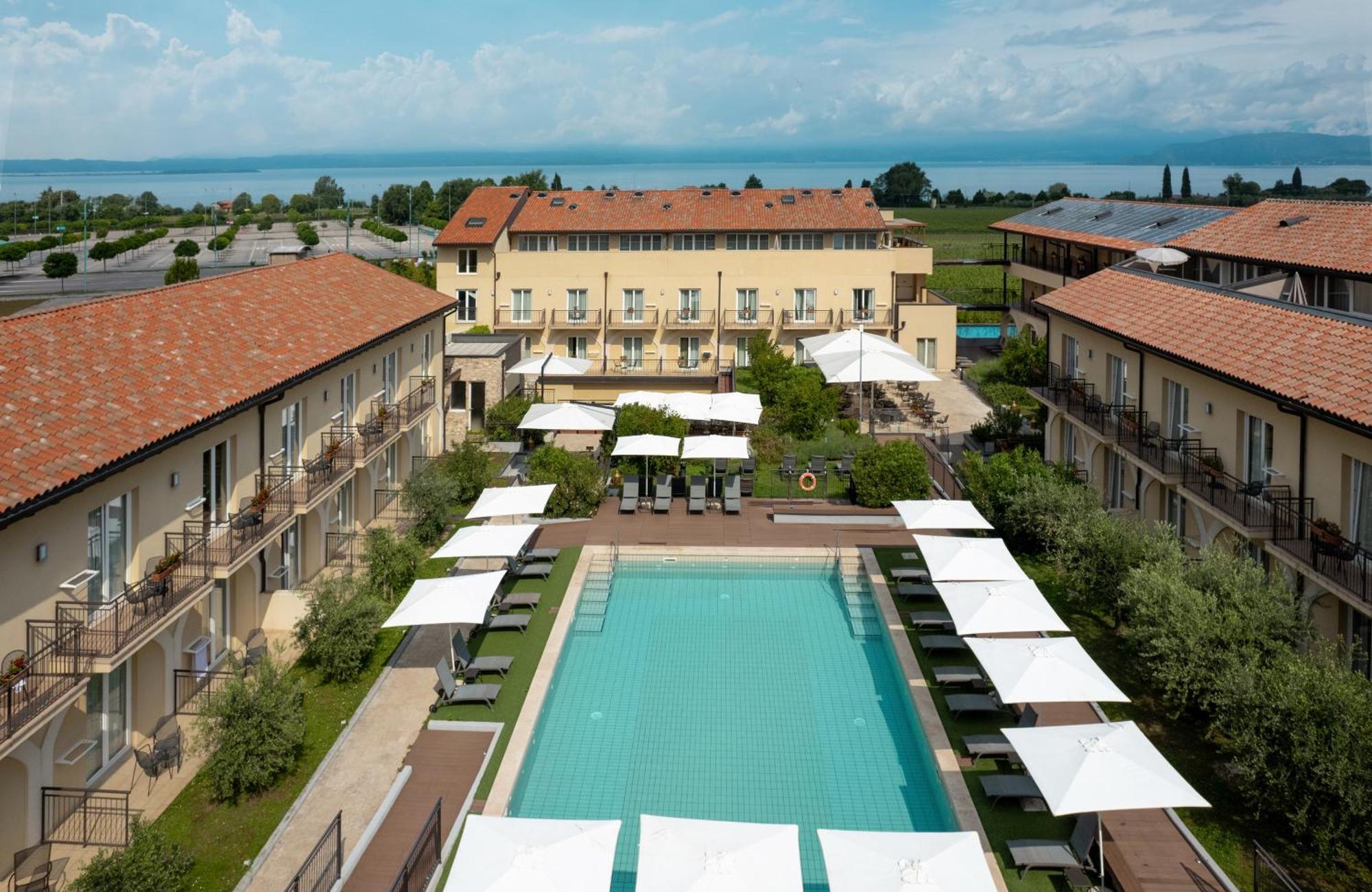 Leonardo Hotel Lago Di Garda - Wellness And Spa ลาซีเซ ภายนอก รูปภาพ