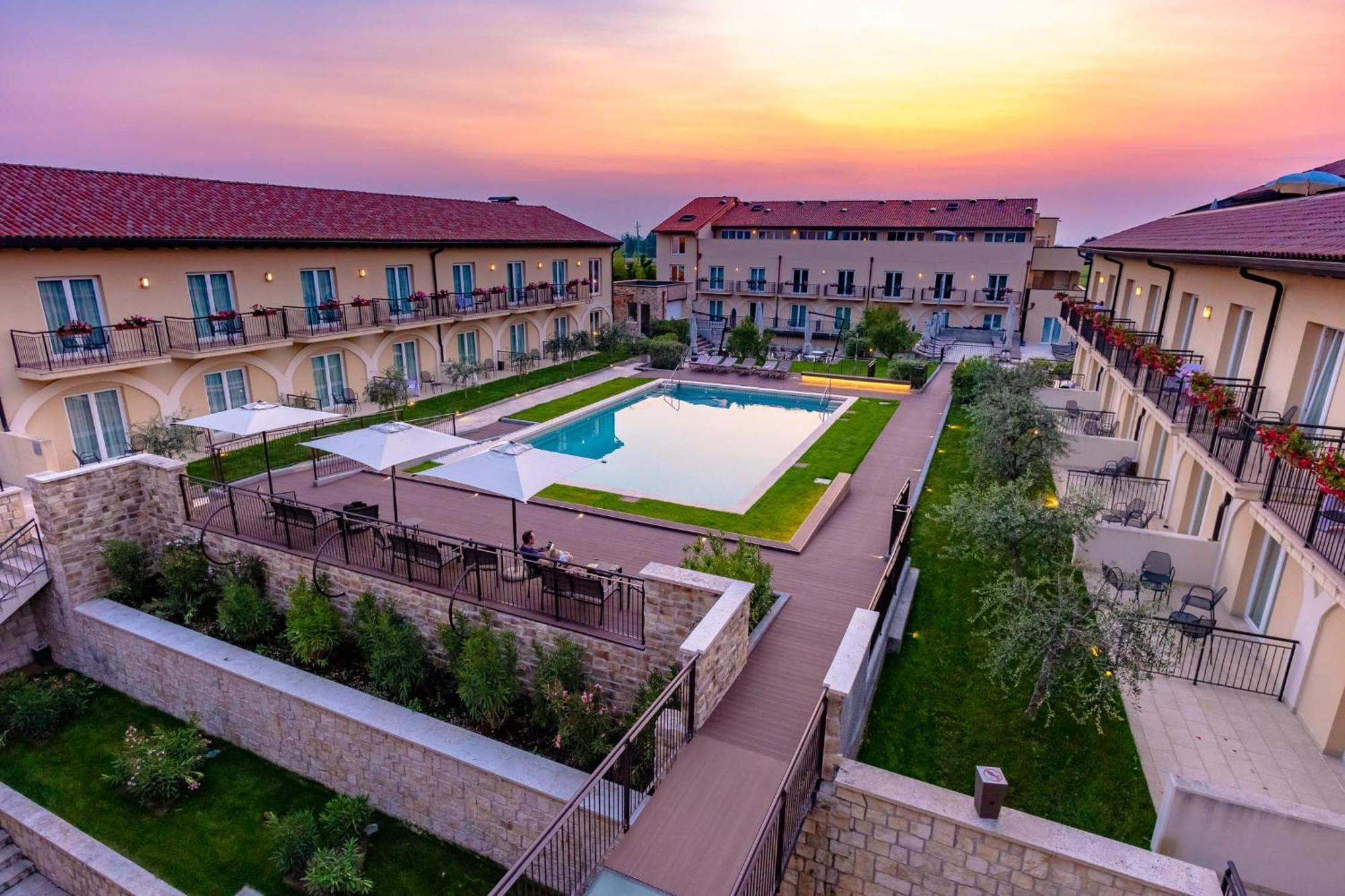 Leonardo Hotel Lago Di Garda - Wellness And Spa ลาซีเซ ภายนอก รูปภาพ