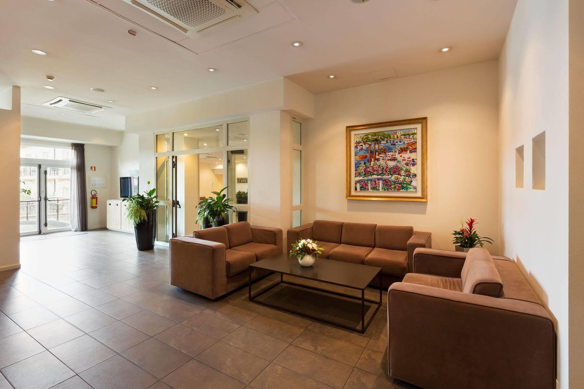 Leonardo Hotel Lago Di Garda - Wellness And Spa ลาซีเซ ภายนอก รูปภาพ